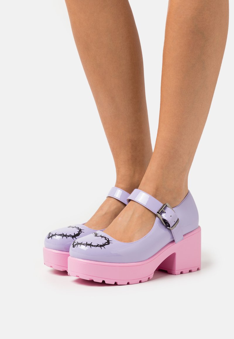 Koi Footwear YAMI MARY JANES CLOUD WIRE EDITION Platform heels