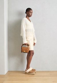 UGG FUNKETTE - Heeled mules - chestnut