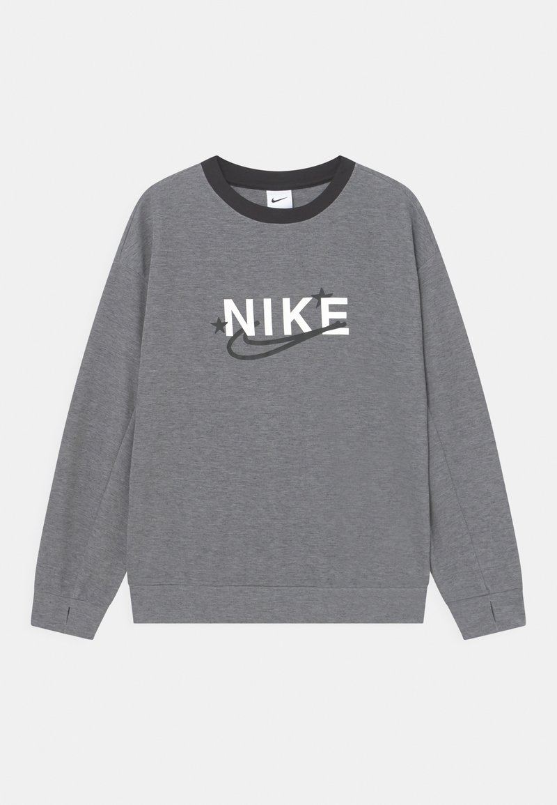 Szary sweatshirt wykonany z mieszanki bawełny, z czarnym prążkowanym dekoltem, dużym białym logo "NIKE" oraz zakrzywionym graficznym akcentem z gwiazdkami.