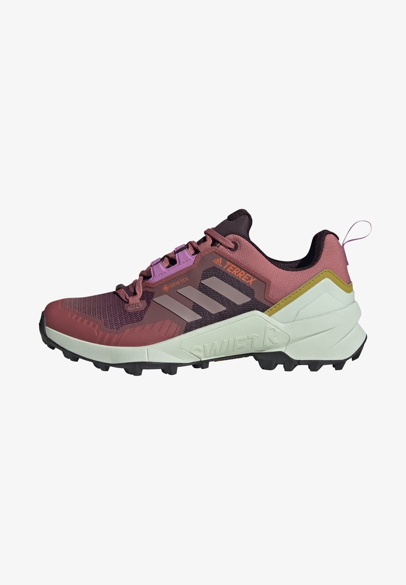 adidas Performance TERREX SWIFT R3 GORE-TEX® HIKING - Zapatillas de senderismo - red/oxide/pulse lilac