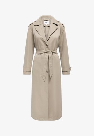 Beżowy płaszcz trench z długimi rękawami, zapinany na guziki, z paskiem w talii. Posiada pagony na ramionach oraz gładką, lekką teksturę.