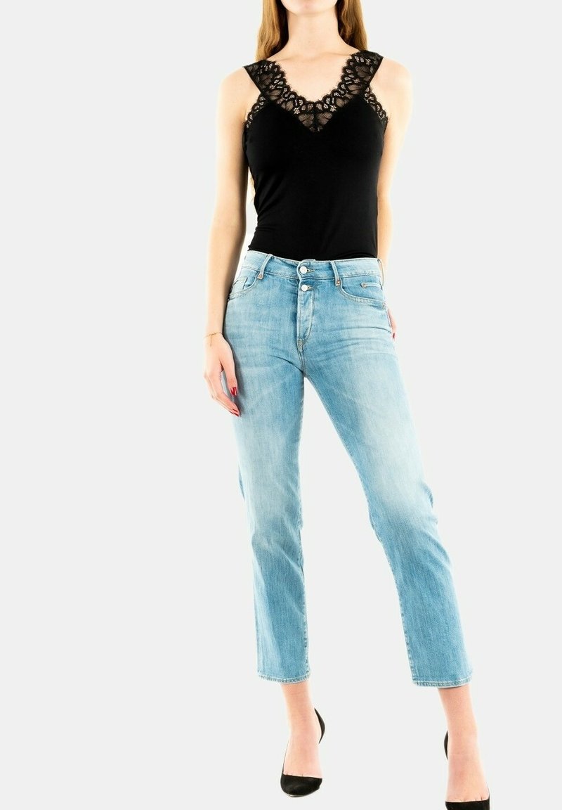 Le temps des cerises Jeans droit Jeans push-up slim taille haute PULP
