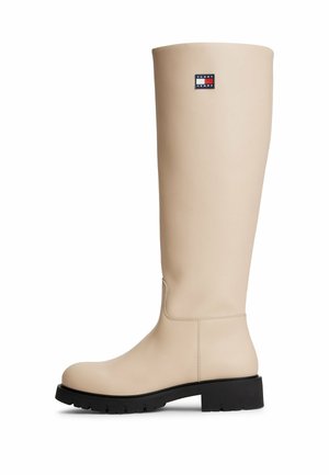 STRETCHY LONG SHAFT - Botas con plataforma - white clay