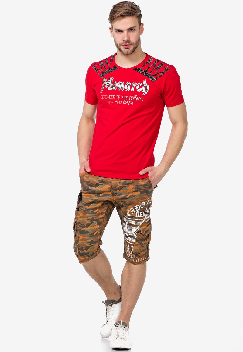 Herren Chino Shorts | Cipo & Baxx MIT CARGOTASCHEN Shorts camouflagemustard/braun - JE33445 Herren Chino Shorts | Cipo & Baxx MIT CARGOTASCHEN Shorts camouflagemustard/braun - JE33445
