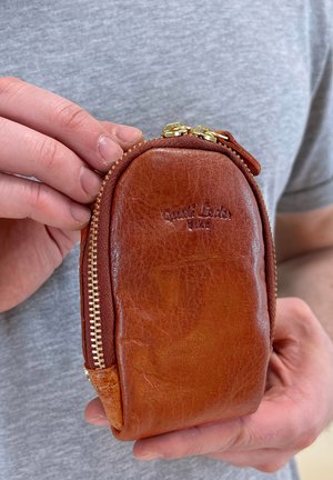 Gusti Leder REGINE - Sonstige Accessoires - mittelbraun