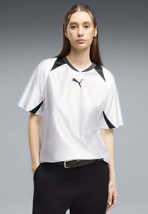 Puma, STREET RELAXED JERSEY - Αθλητικό μπλουζάκι - puma white