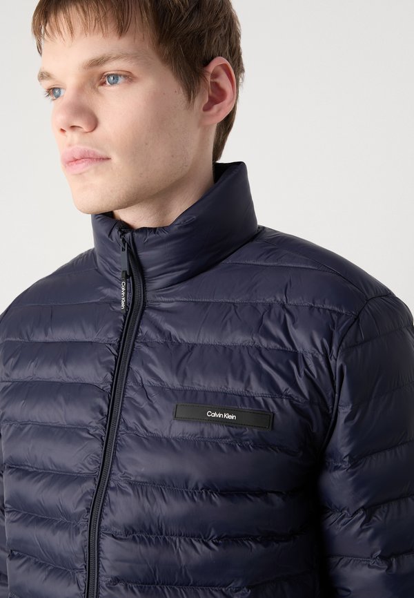 PACKABLE QUILT JACKET - Light jacket - night sky4