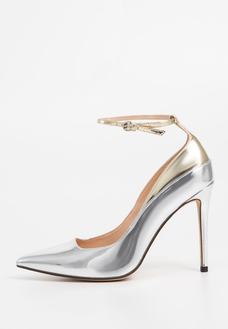 pinko Hoge hakken zilverkleurig