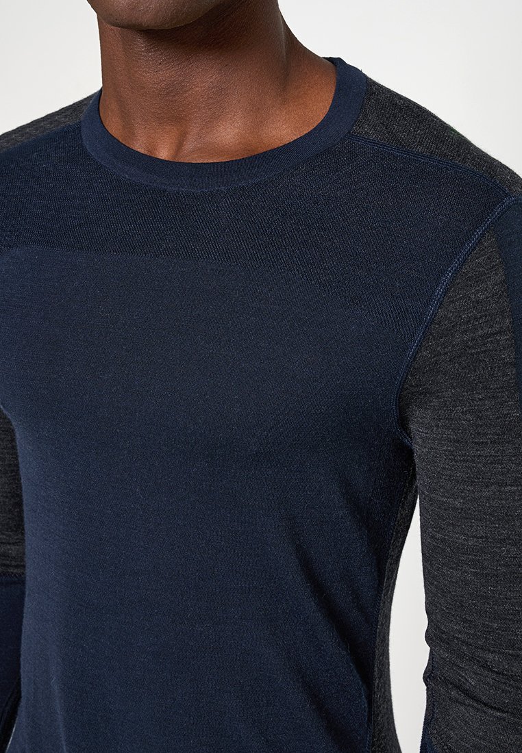 Unterhemd/-shirt