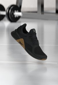 Δεν επιλέχθηκε, black/grey 4/lee