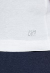 Lacoste Sport BIG LOGO - T-shirt desportiva - white