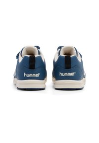 Hummel SPEED JR - Väglöparskor - ensign blue