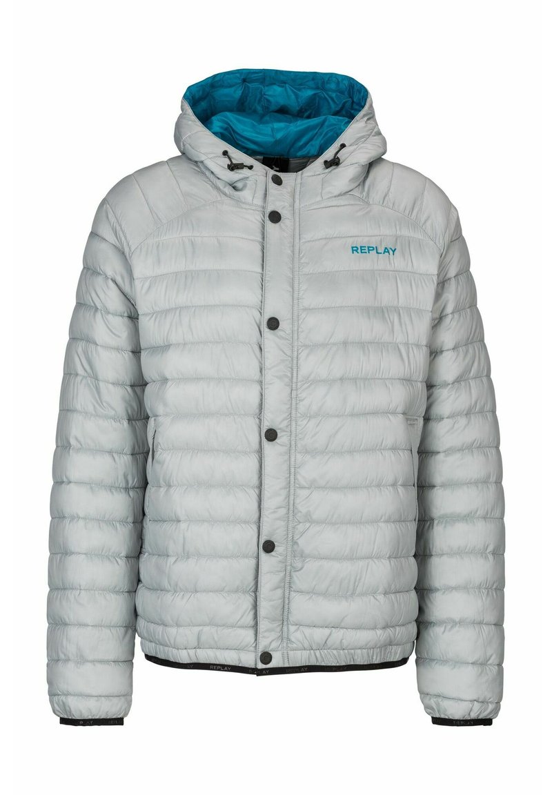 Hellgraue Daunenjacke mit Kapuze, ausgestattet mit einem türkisfarbenen Innenfutter, schwarzen Druckknöpfen und dem "REPLAY"-Logo auf der Brust. Strukturierter, gesteppten Design.