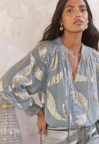 Love & Roses REGULAR FIT - Palaidinė - grey feather
