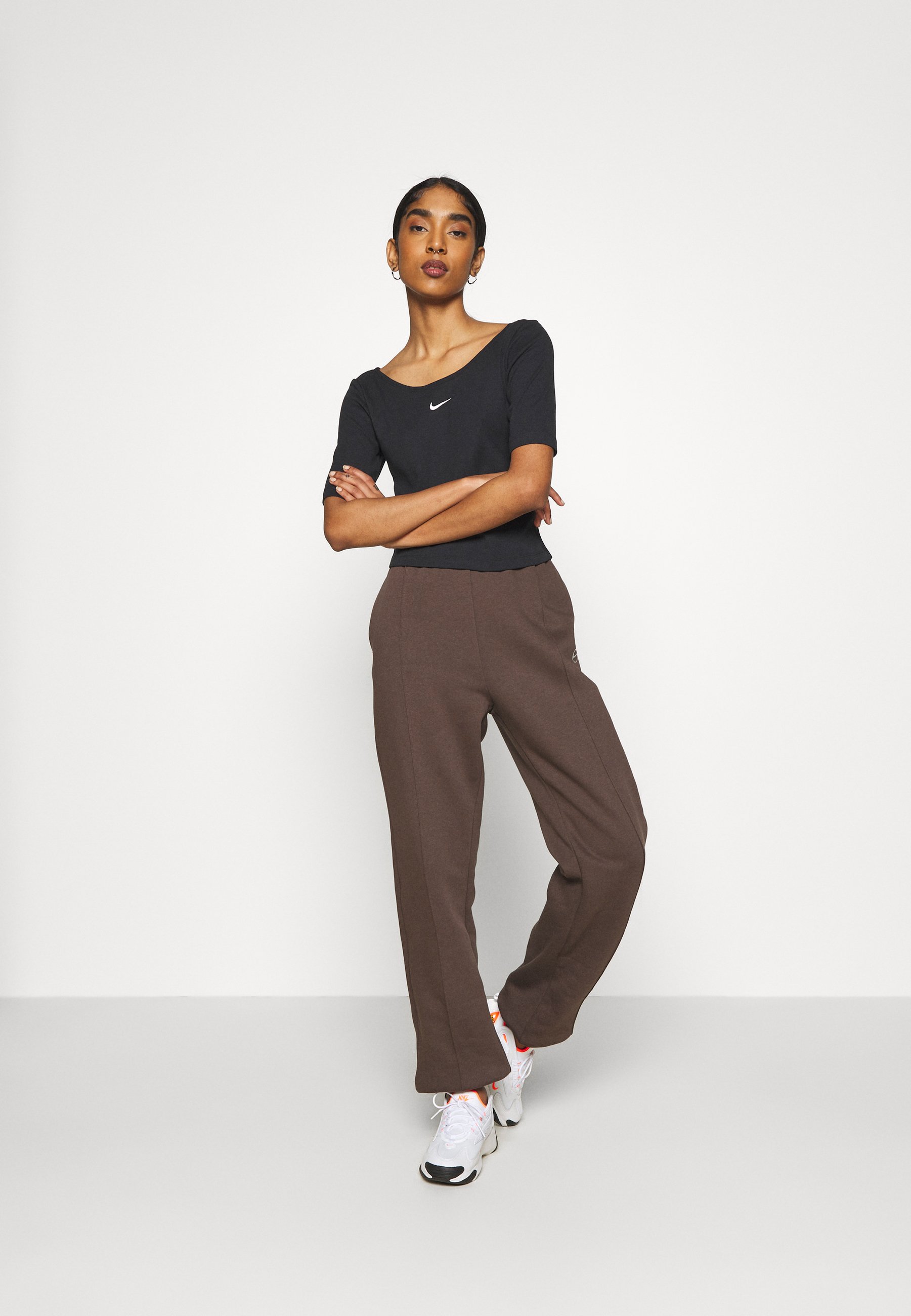 Nike Sportswear PANT - Trainingsbroek - baroque brown/Bruin - Zalando.nl