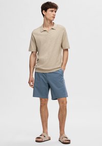 Selected Homme SLHREGULAR BILL FLEX - Shorts - bering sea