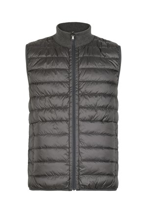 Szara pikowana kamizelka z wysokim kołnierzem, zamkiem z przodu i poziomym wzorem pikowania. Lekki materiał o gładkiej fakturze.