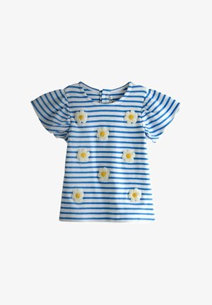 Blå- og hvidstribet top med korte ærmer og ballonærmer, dekoreret med syv hvide og gule marguerit-applikationer på forsiden.