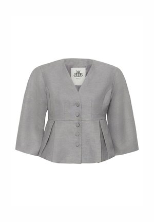 Szürke, texturált női blézer V-nyakkal, öt elülső gombbal, 3/4-es ujjal és pliszírozott részletekkel a deréknál.