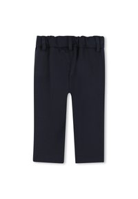Granatowe spodnie dziecięce wykonane z miękkiego materiału, z płaskim paskiem w talii i szlufkami na pasek oraz prostymi nogawkami. Gładka tekstura, bez wzorów.