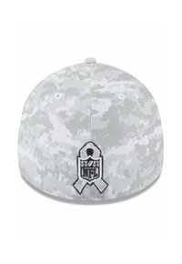 Grau camouflierter Cap mit gesticktem NFL-Logo und einem schwarzen Banddetail. Strukturierte Passform mit abgerundetem oberen Teil und flachem Schirm.