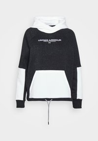 Sudadera en blanco y negro con una textura moteada, que cuenta con un bolsillo frontal, cordón y el logotipo "UNDER ARMOUR" en blanco en el pecho.