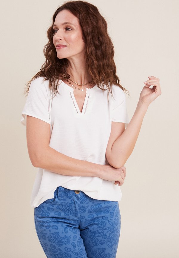 MIT KURZEN ÄRMELN - Bluse - ecru