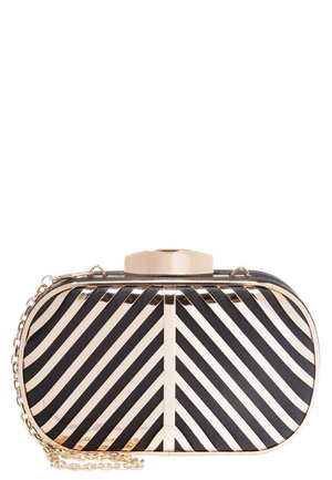Clutch - black