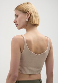 Calliope Top - beige