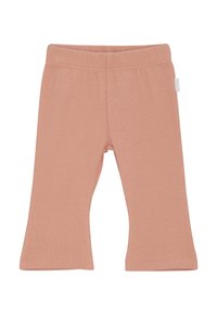 Zachte roze geribbelde peuterbroek met een elastische tailleband en licht uitlopende pijpen, met een klein wit merklabel aan de zijkant.