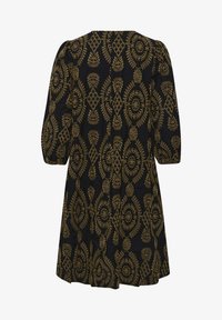 Valittu, black