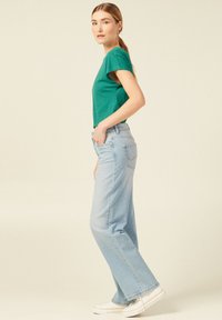 BONOBO Jeans MIT KURZEN ÄRMELN - Camicetta - vert turquoise