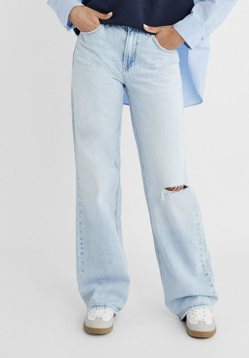 Stradivarius Džíny Straight Fit light blue denim/světlemodrý denim