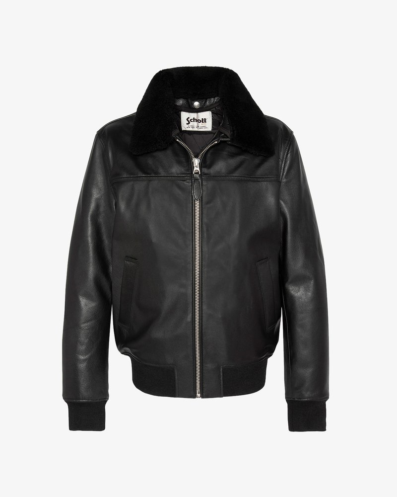 Zwarte lederen bomberjack met een zachte schapenvacht kraag, front rits, zijzakken en geribde manchetten en zoom.
