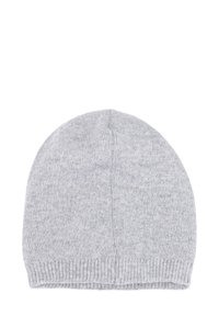 Cappello beanie grigio in maglia con una texture liscia, parte superiore arrotondata e orlo a coste. Materiale leggero con cuciture minime visibili.