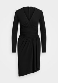 Vestido negro de manga larga con escote en V cruzado, cinturilla fruncida y dobladillo asimétrico. Fabricado en un tejido liso y elástico con un diseño sencillo.