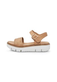 Bata Sandále na platforme - marrone