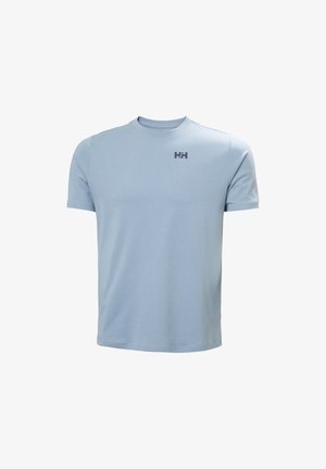 Camiseta de manga corta de cuello redondo en azul claro con pequeño logo oscuro "HH" en el pecho izquierdo, diseño sencillo, exhibida sobre fondo blanco.