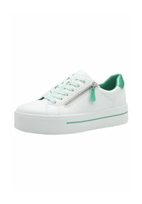 Sneaker bianca con una suola testurizzata, accenti verde menta, lacci frontali e una cerniera laterale con un manico coordinato.