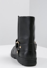 MICHAEL Michael Kors Botines camperos - black