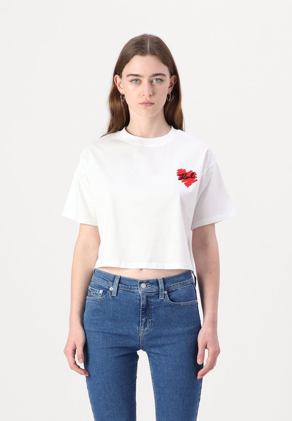 HEARTS CROPPED - Print T-shirt