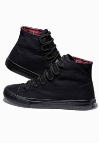 Ombre Vysoké tenisky - black