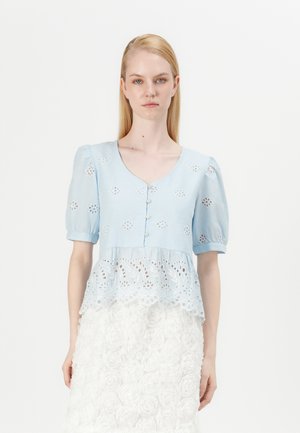 JDYPETRA EMBRIODERY - Blouse - cashmere blue/cloud dancer