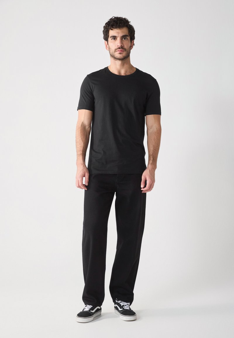 Pier One 10 PACK - Basic póló - true black