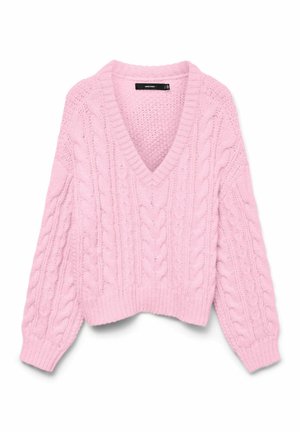 Pull en maille torsadée rose avec un col en V profond, des manches longues, des poignets et un ourlet côtelés, posé à plat sur un fond blanc.