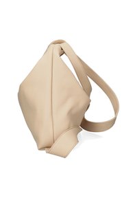 Beige leren schoudertas met een driehoekige vorm, textuur oppervlak en een enkele riem. Heeft een stijlvolle, minimalistische design.