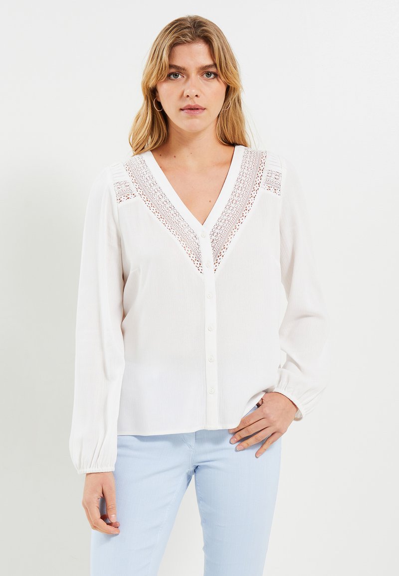 Chemise Femme à Détails Ajourés - Coupe Fluide - Manches Longues - Col Chemise - Matière Transparente (à Porter Avec Un Débardeur)