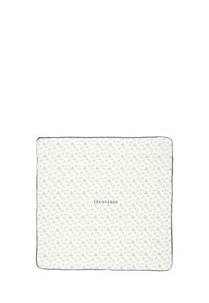 Foulard quadrato bianco con piccolo motivo ripetuto di cane grigio e logo "TRUSSARDI" centrato, con bordo sottile scuro.