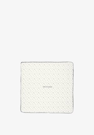 Foulard quadrato bianco con piccolo motivo ripetuto di cane grigio e logo "TRUSSARDI" centrato, con bordo sottile scuro.