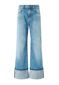 Svijetloplave traperice širokih nogavica s visokim strukom, zatvaranjem na prednje kopčanje i velikim presavijenim rubovima na nogavicama.